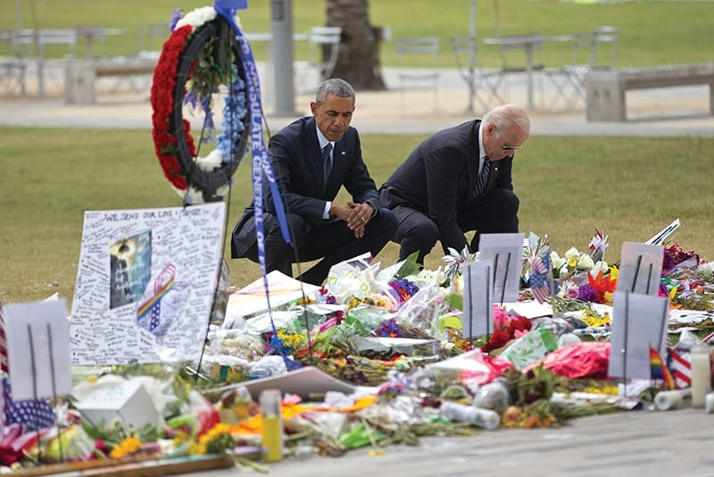 US president Barack Obama and vice president Joe Biden visit a memorial to the victims of the Pulse shooting on 16th June. Photo: Pablo Martinez Monsivais/AP/Press Association Images